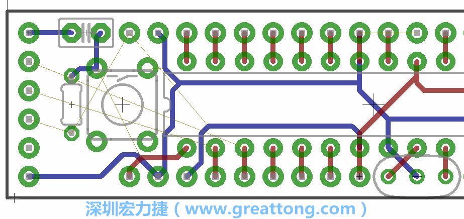 4.1. 把剩下的元件移動到電路板工作區(qū)上。