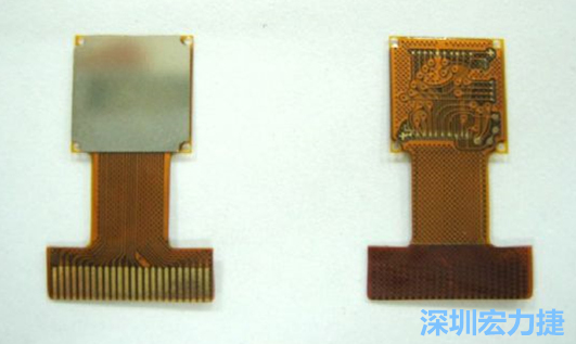 FPC可設(shè)計的電路復(fù)雜度與密度，比PCB遜色，但可適應(yīng)結(jié)構(gòu)的彈性結(jié)構(gòu)，成為電子產(chǎn)品設(shè)計重點。